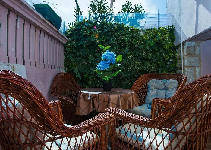 Apartment Superior By Interhome Grebastica